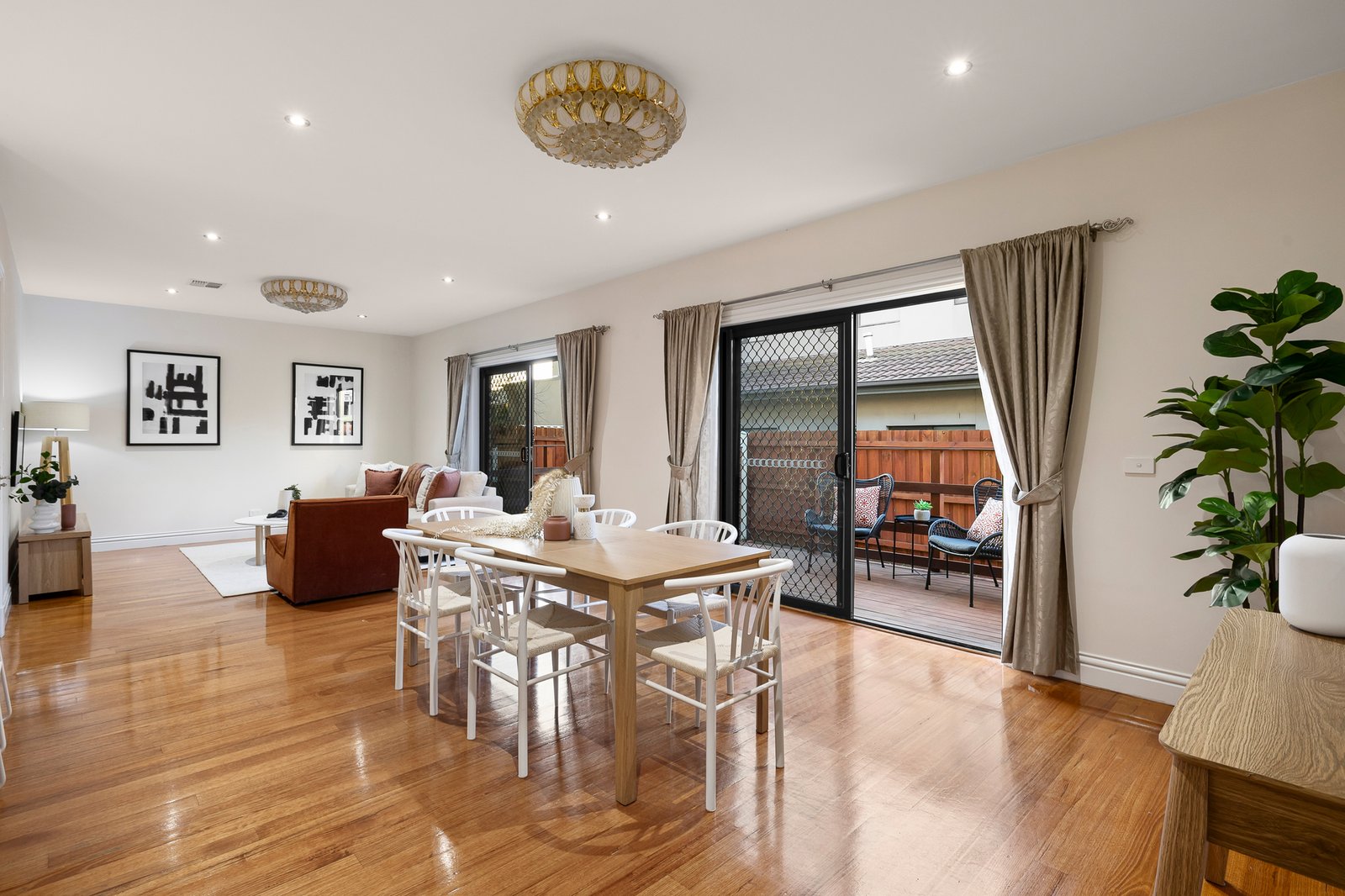 Gallery: 13 St James Avenue