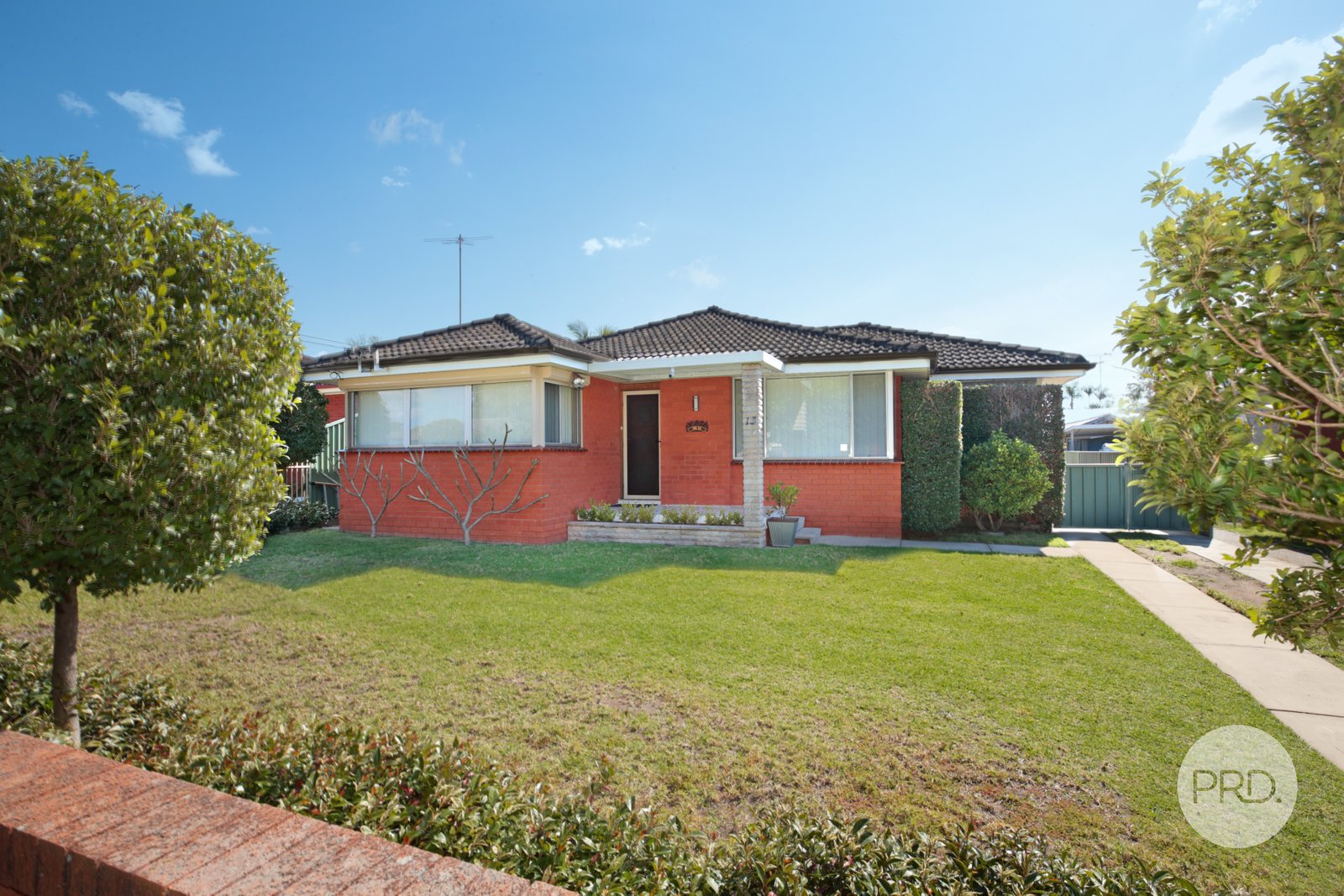 13 Stapley Street KINGSWOOD 2