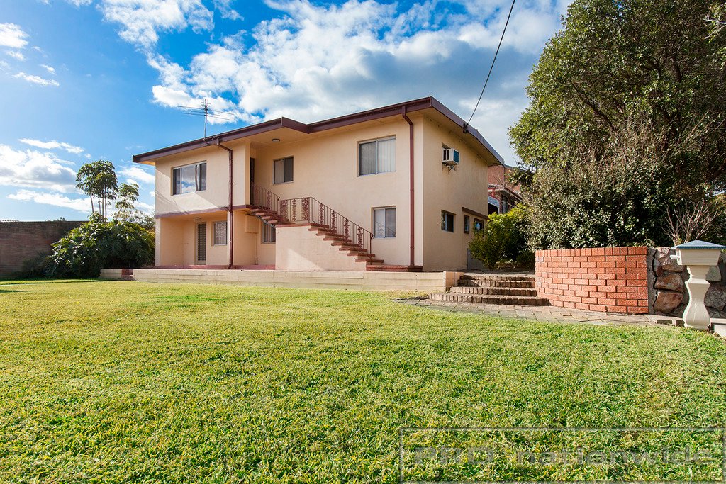 13 Sturt Street EAST MAITLAND 1