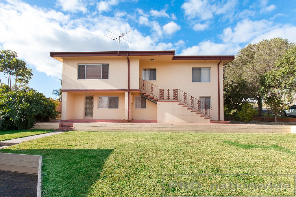 13 Sturt Street EAST MAITLAND 14