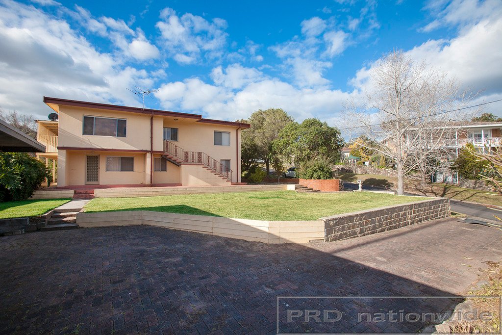 13 Sturt Street EAST MAITLAND 17
