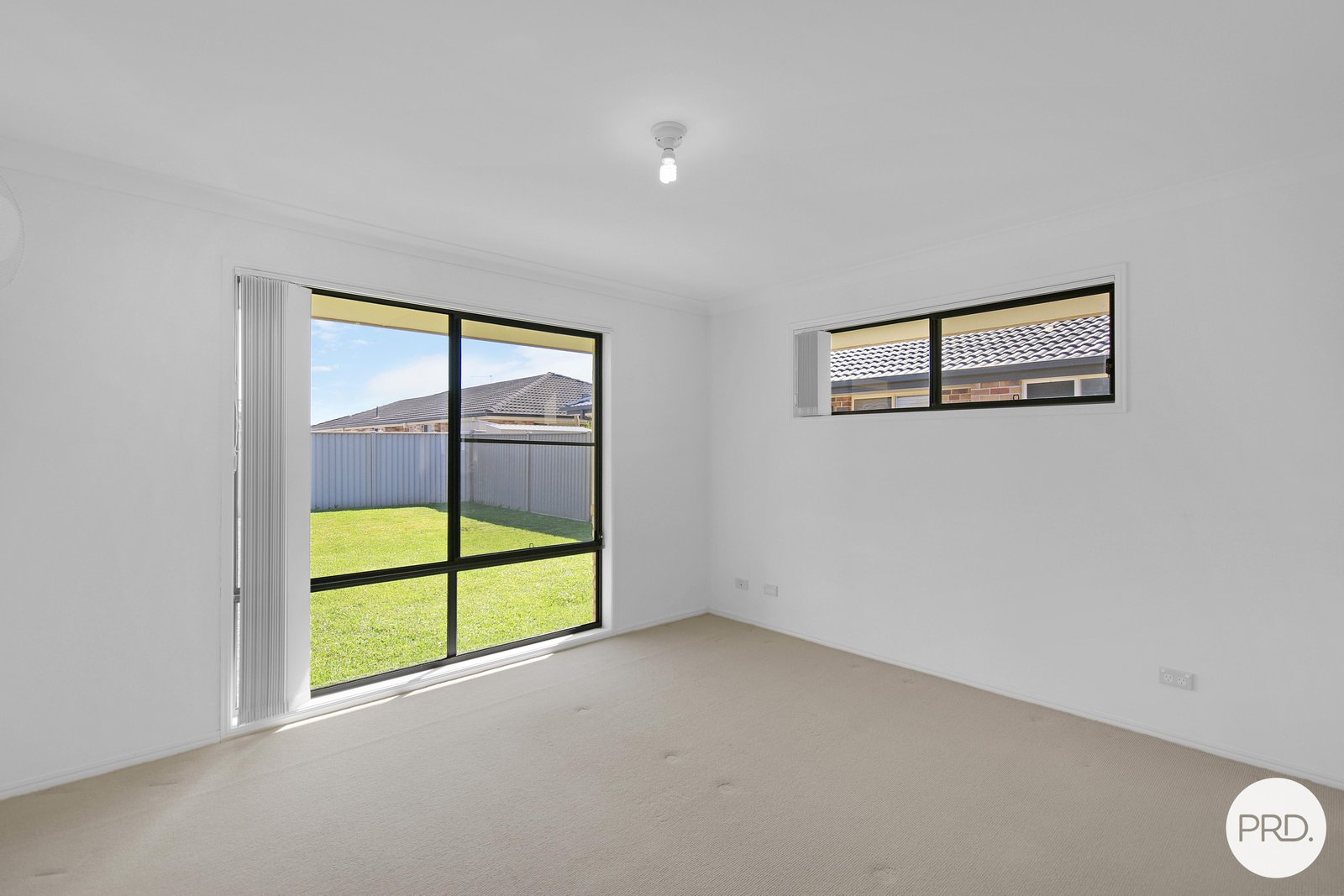 13 Suffolk Parade POTTSVILLE 10