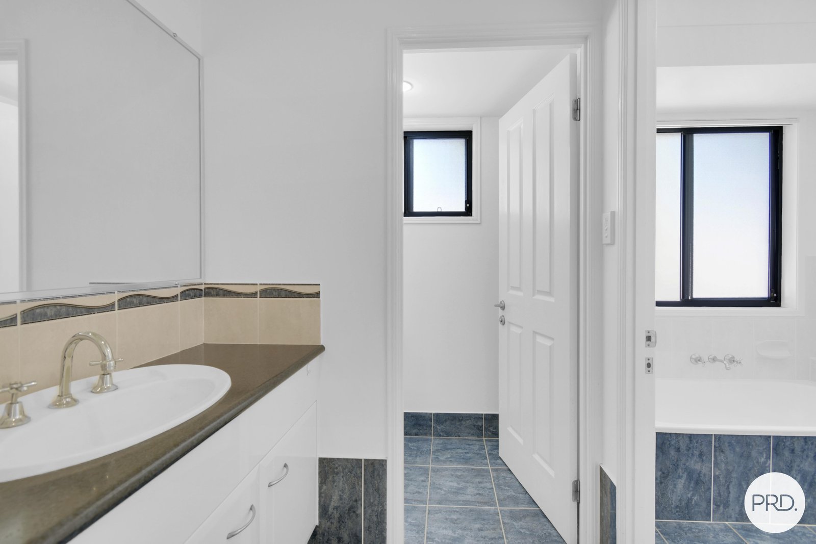 13 Suffolk Parade POTTSVILLE 12