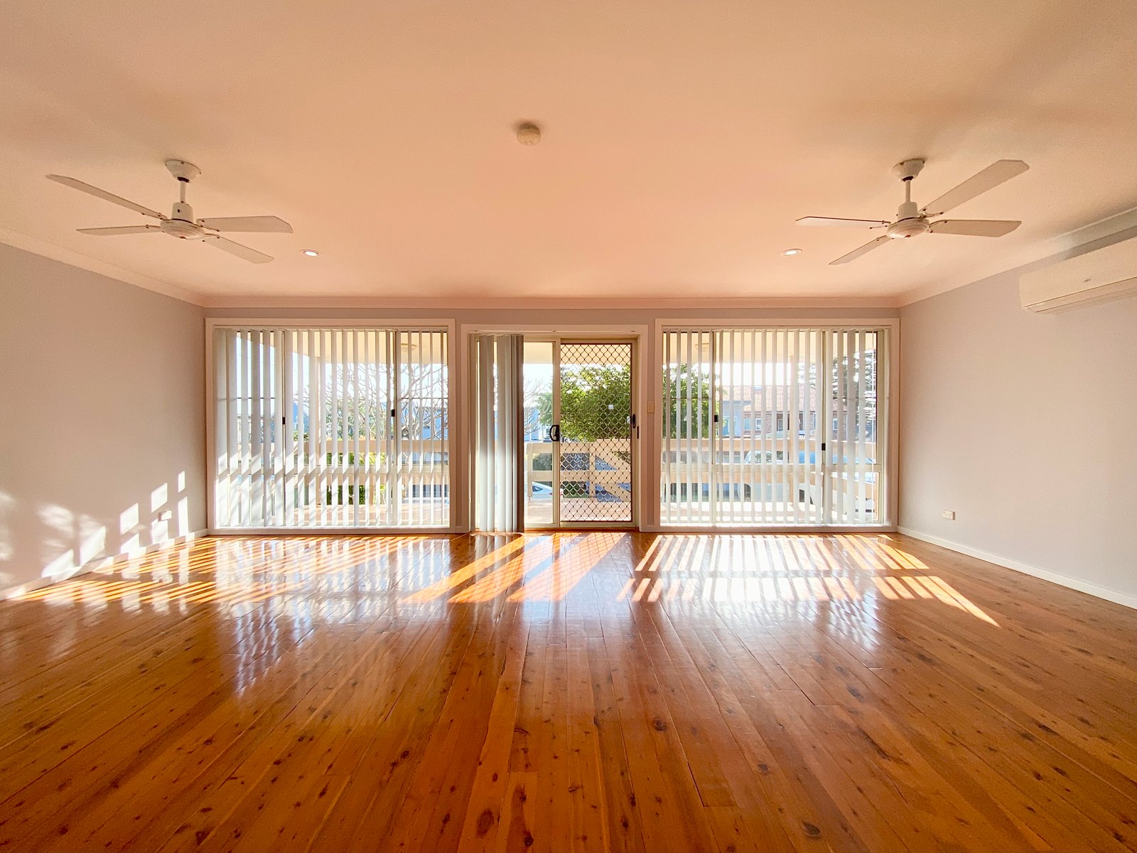 13 Sunset Blvd  SOLDIERS POINT 4