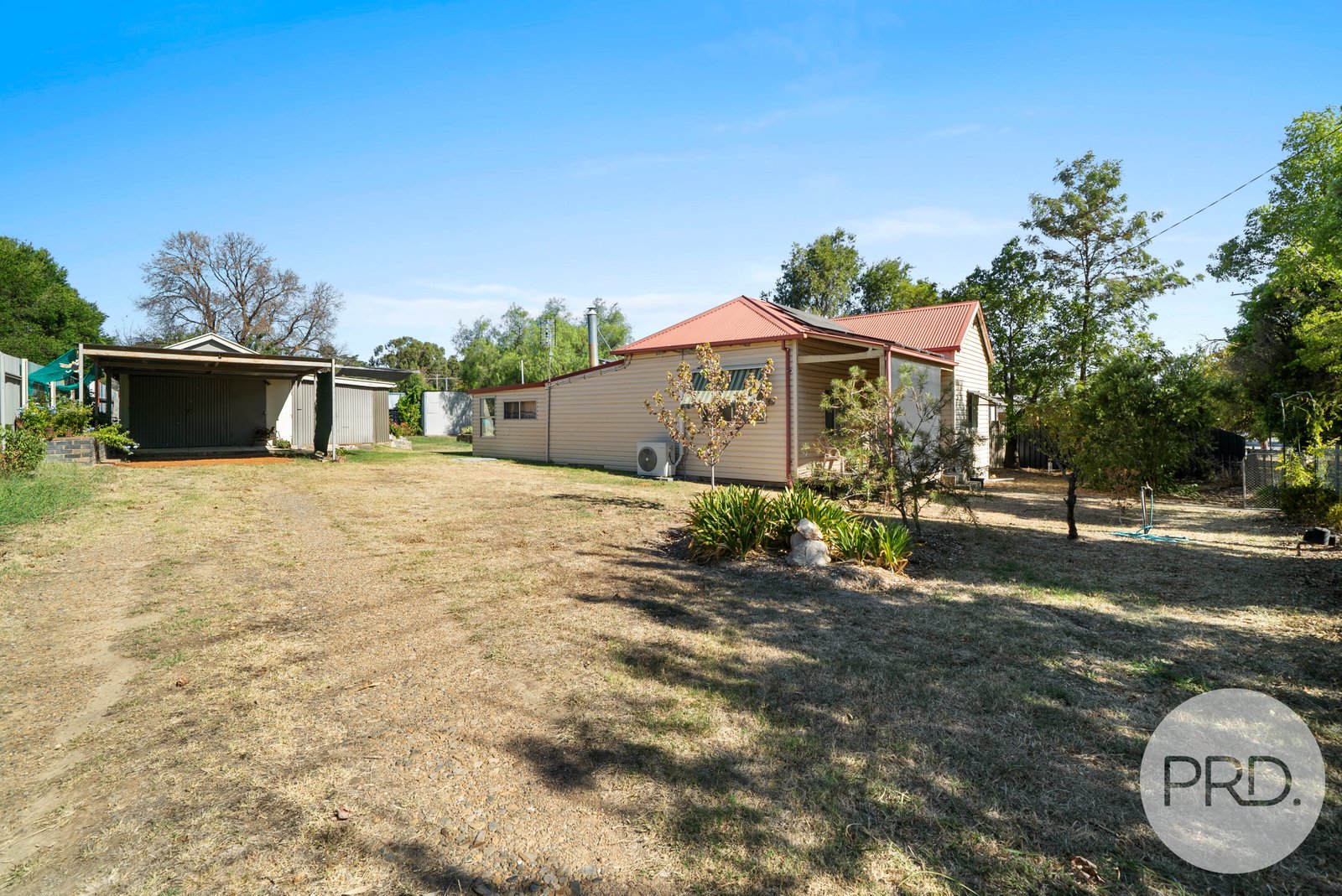 13 Sydney Street TARCUTTA 3