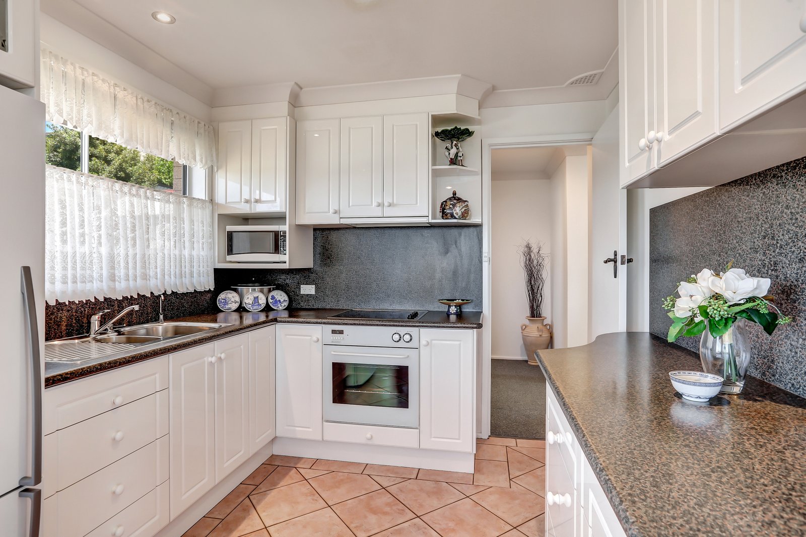 13 Tait Avenue KANAHOOKA 6