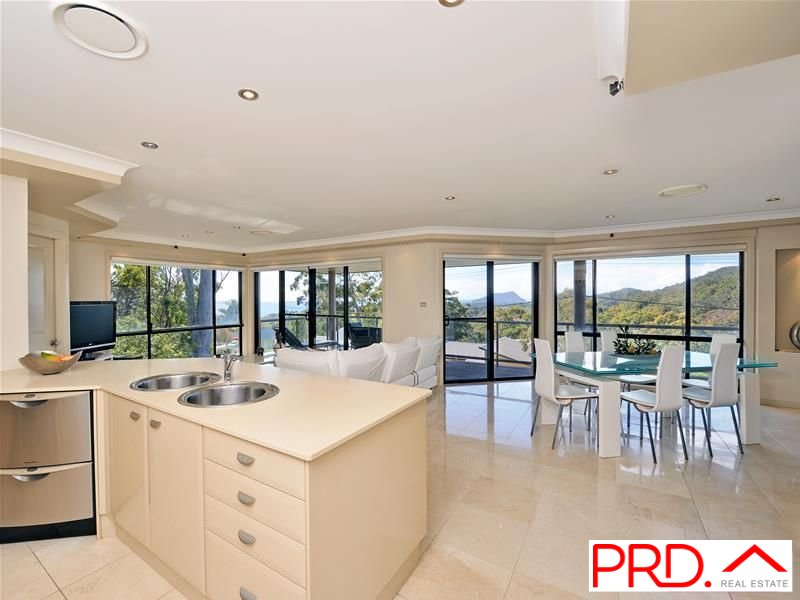 13 Tareebin Road NELSON BAY 7