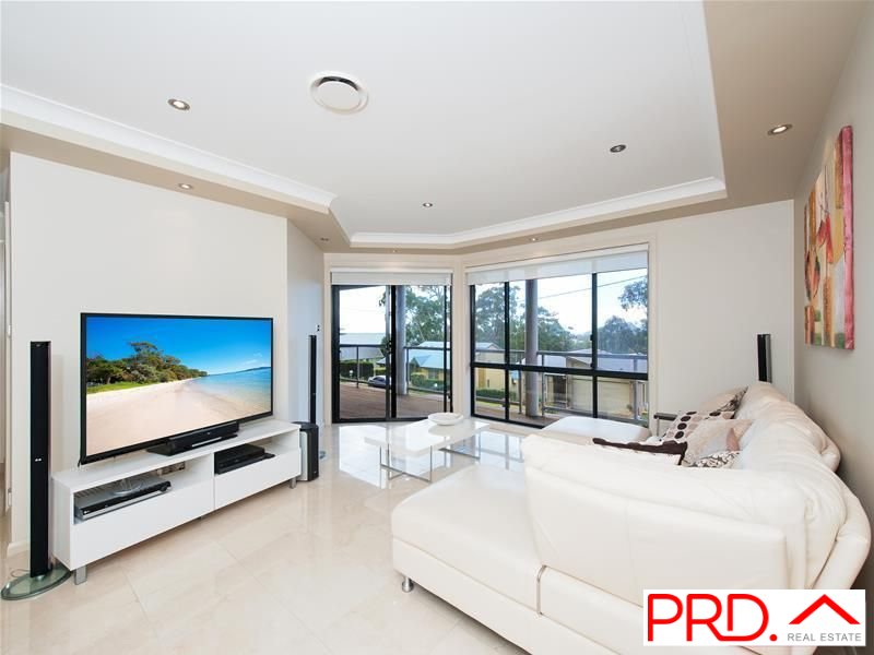13 Tareebin Road NELSON BAY 12