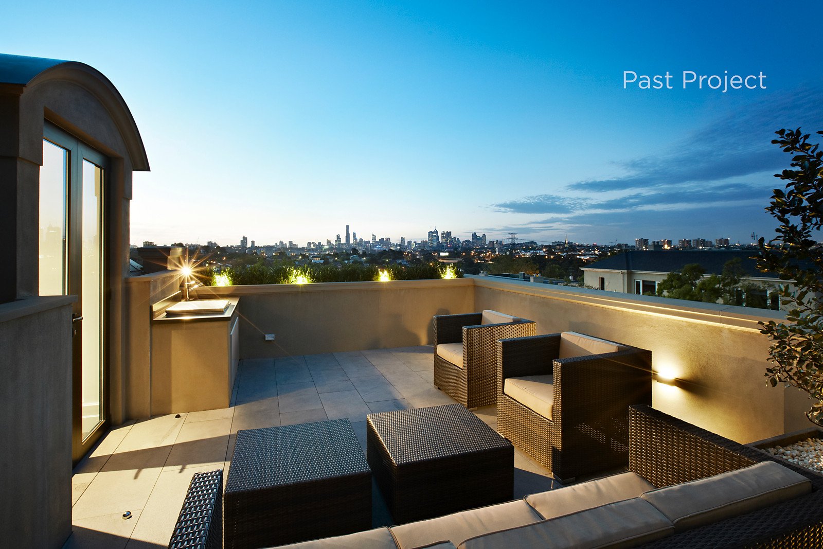 13 Tashinny Road, Toorak, VIC