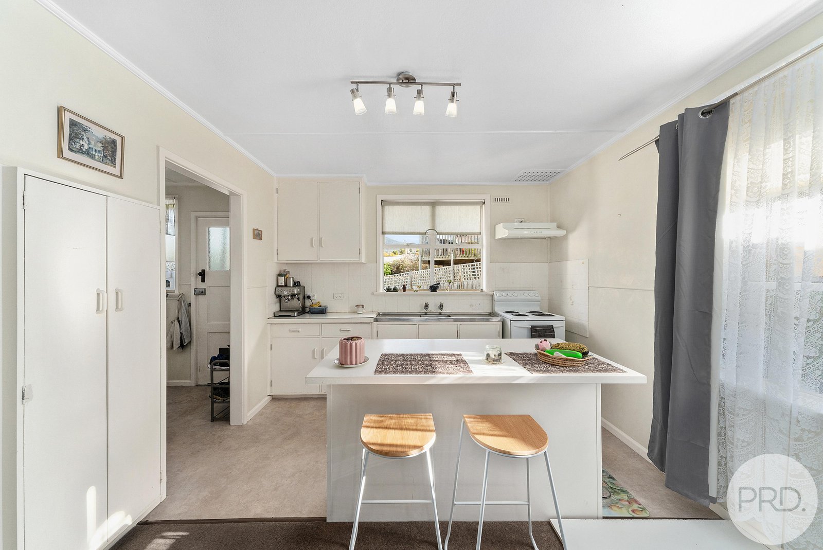 13 Teering Road BERRIEDALE 8