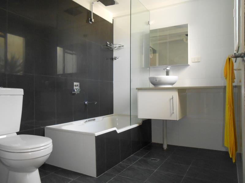 13 Terole Avenue TAMWORTH 6