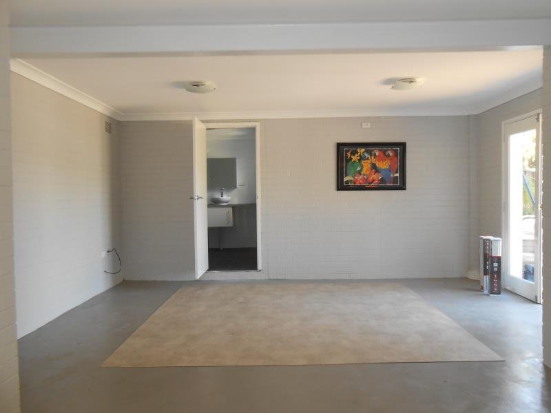 13 Terole Avenue TAMWORTH 8