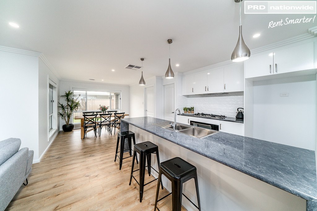 13 Thane Court LLOYD 6