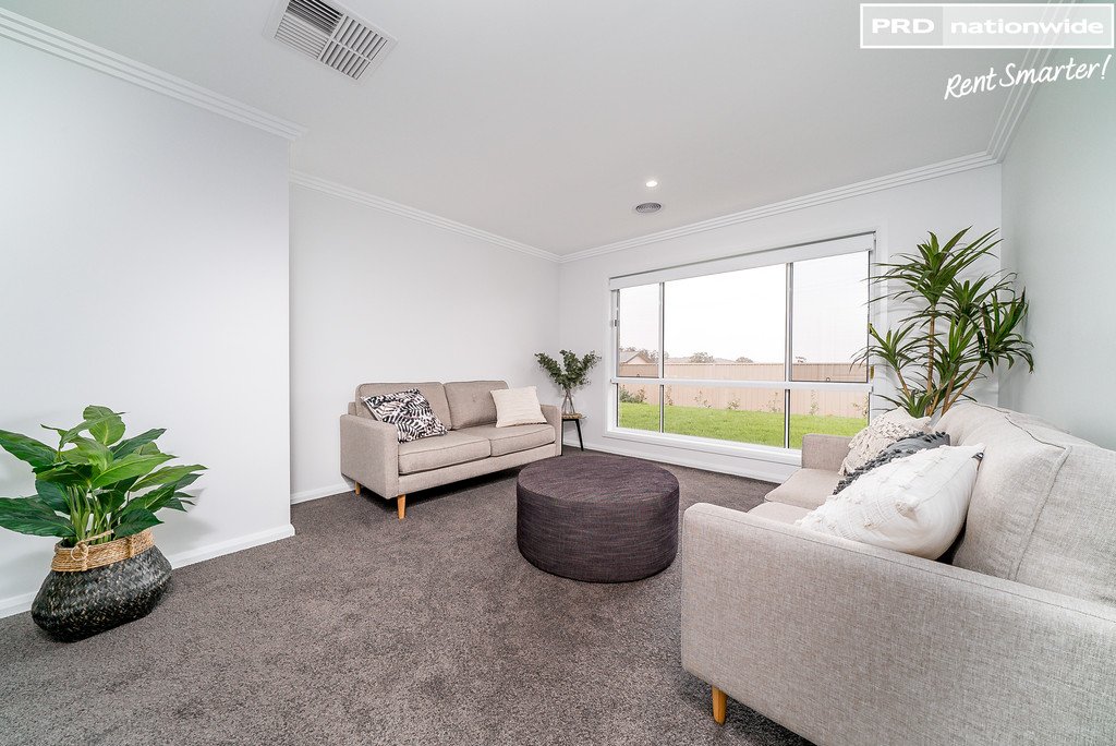 13 Thane Court LLOYD 9