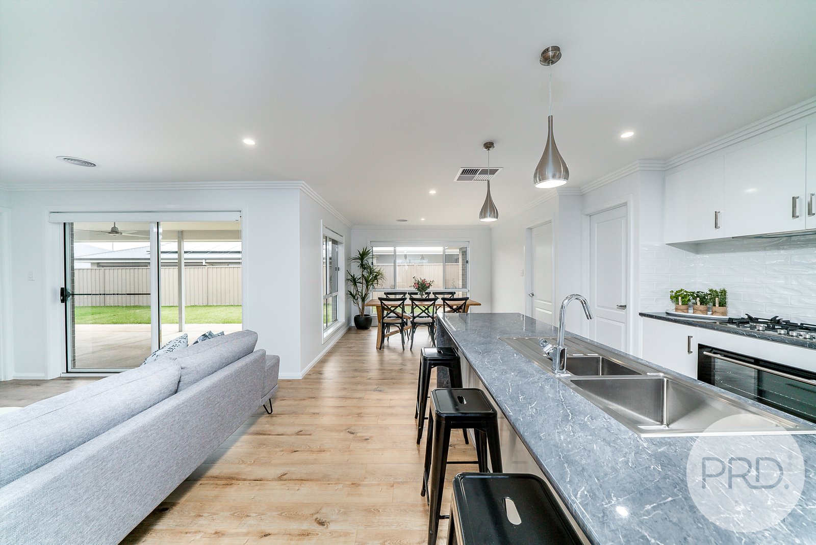 13 Thane Court LLOYD 6