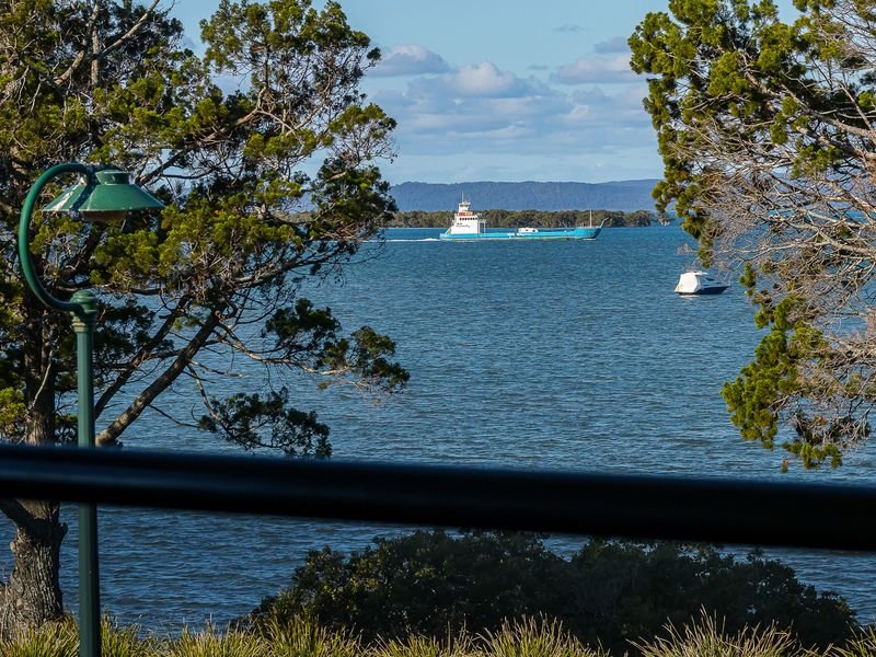 13 THE Boulevard REDLAND BAY 7