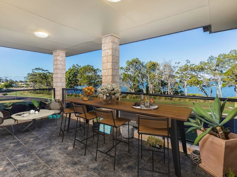 13 THE Boulevard REDLAND BAY 9