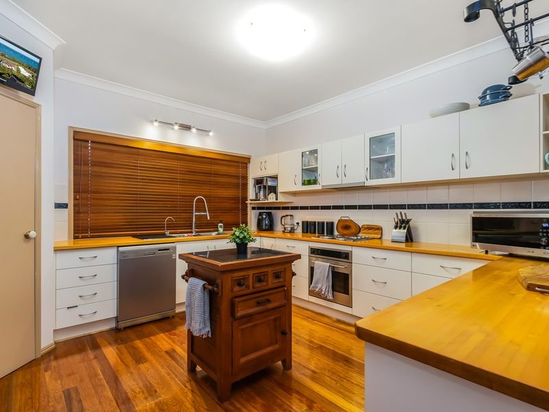 13 THE Boulevard REDLAND BAY 19