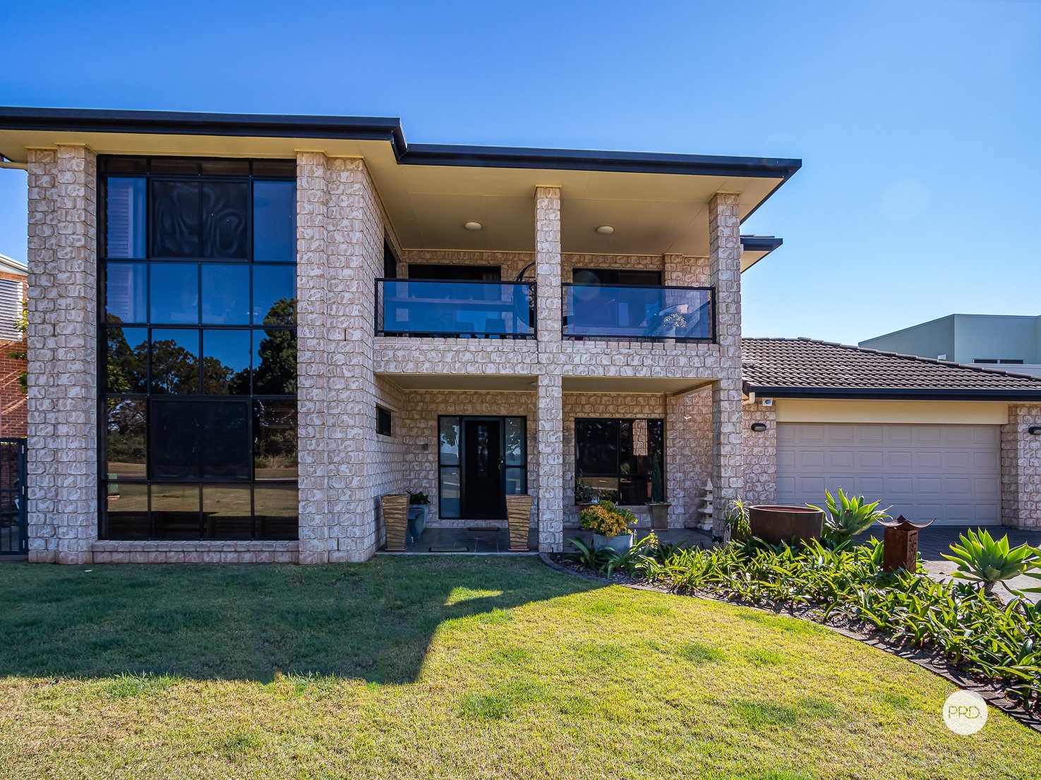 13 THE Boulevard REDLAND BAY 29