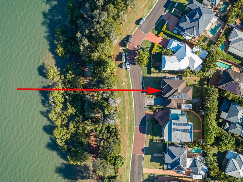 13 THE Boulevard REDLAND BAY 35