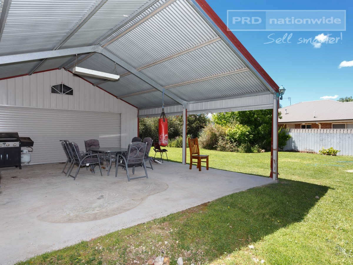 13 The Boulevarde  KOORINGAL 4