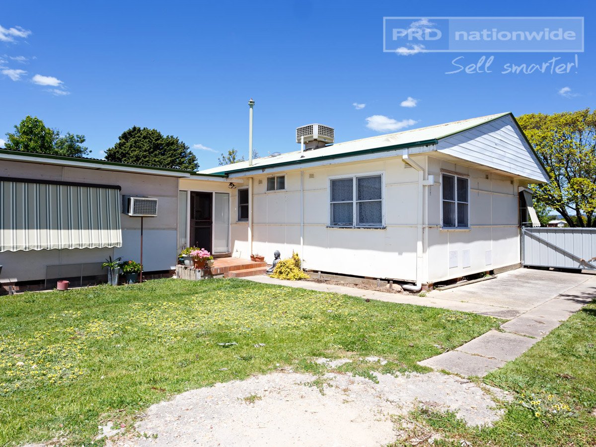 13 The Boulevarde  KOORINGAL 7