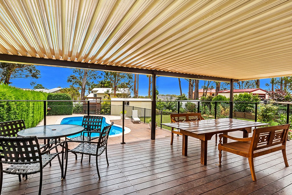 13 The Breakwater  CORLETTE 1