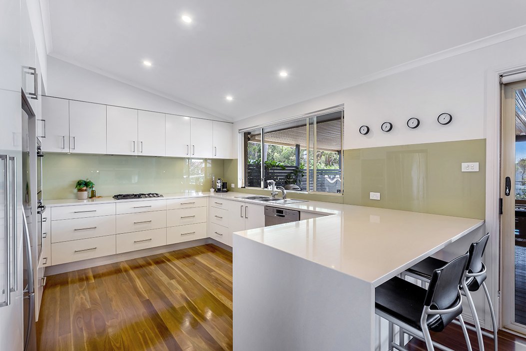13 The Breakwater  CORLETTE 8