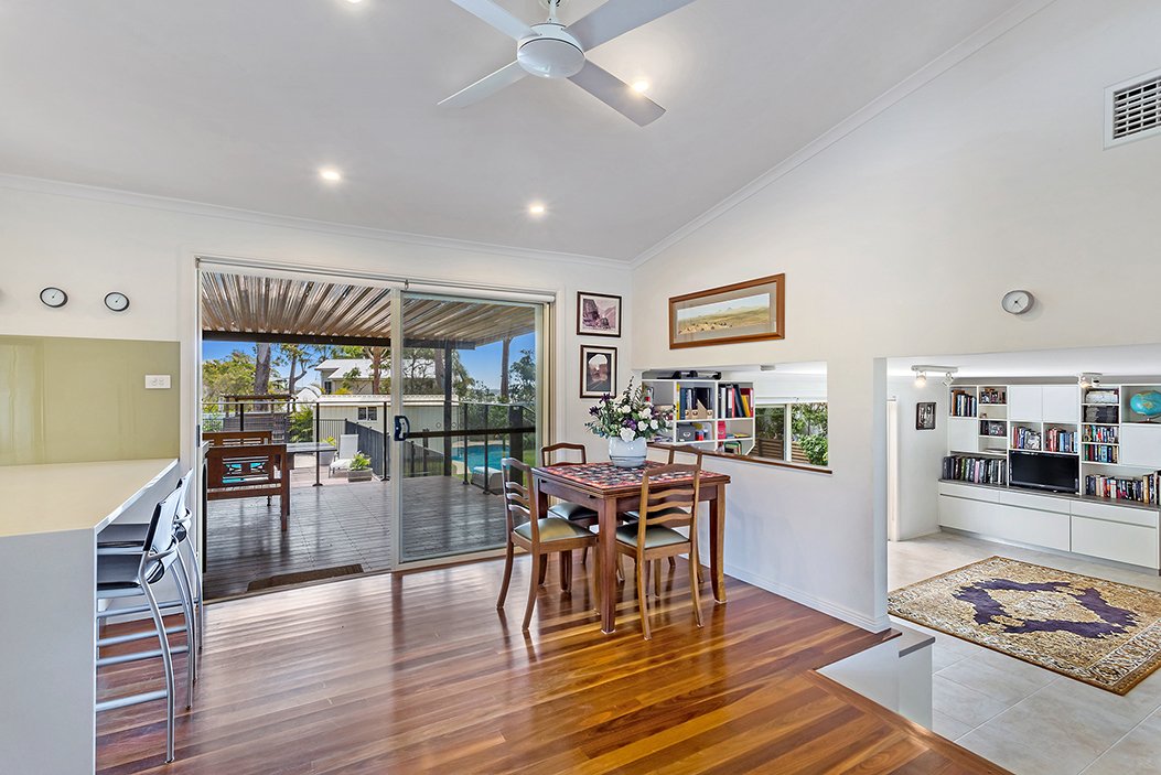 13 The Breakwater  CORLETTE 10