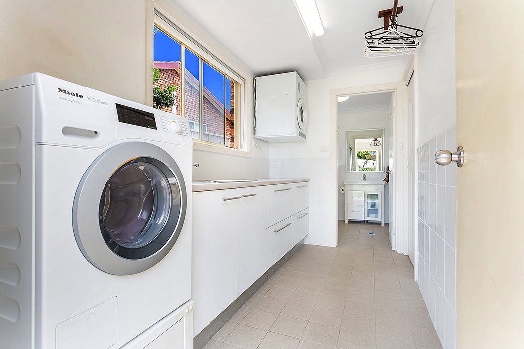 13 The Breakwater  CORLETTE 13