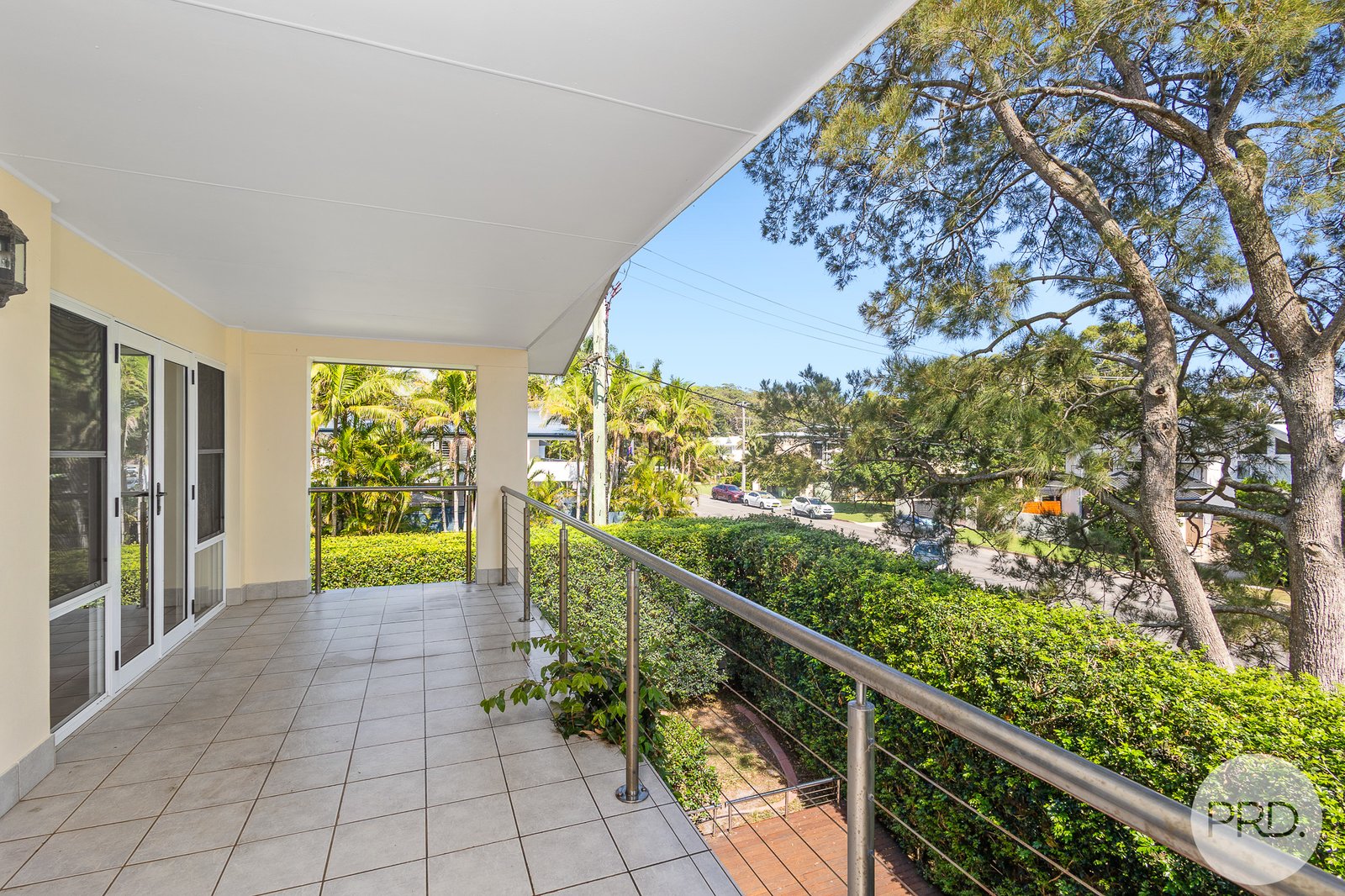 1/3 The Peninsula  CORLETTE 20