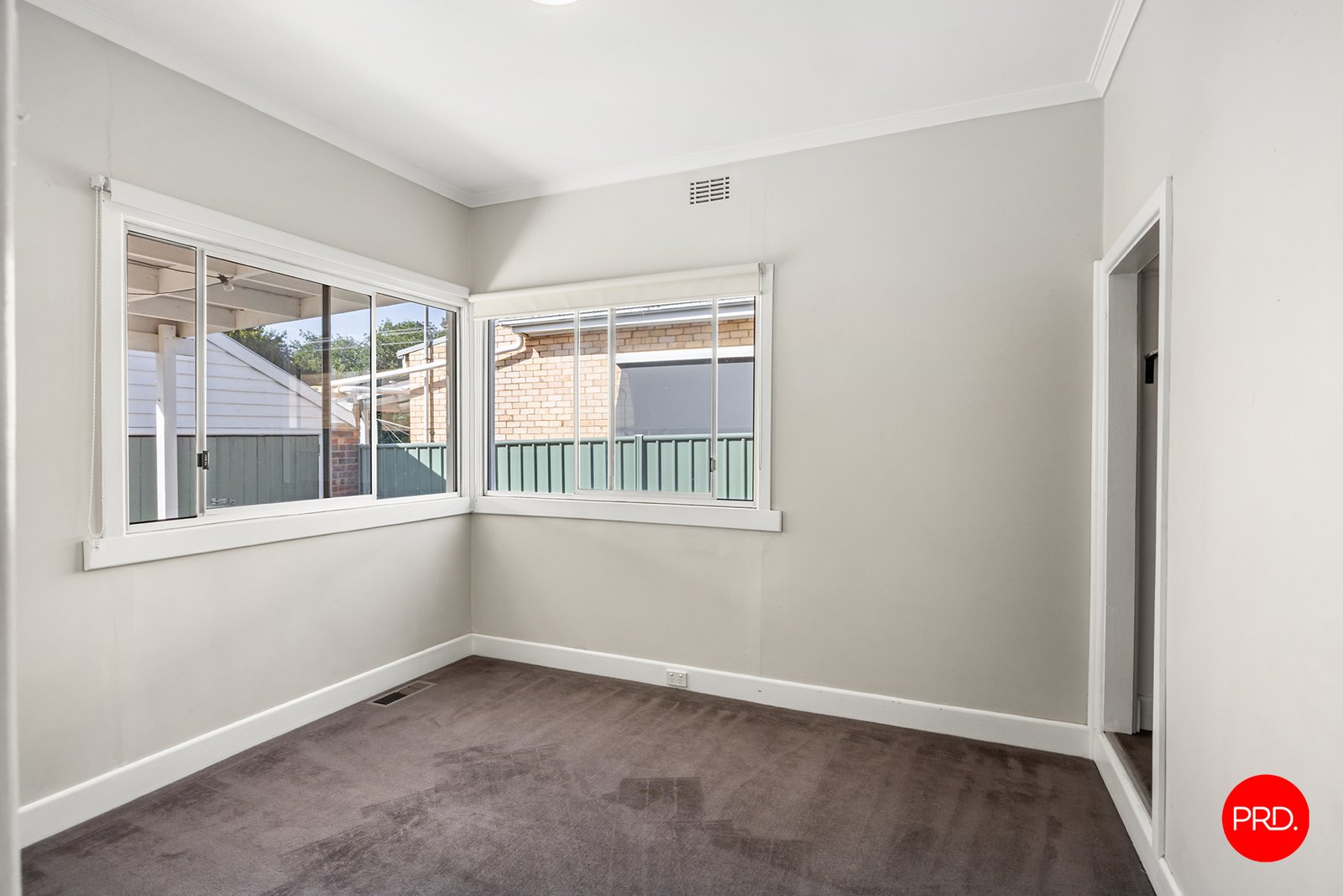 13 Theodore Street FLORA HILL 8