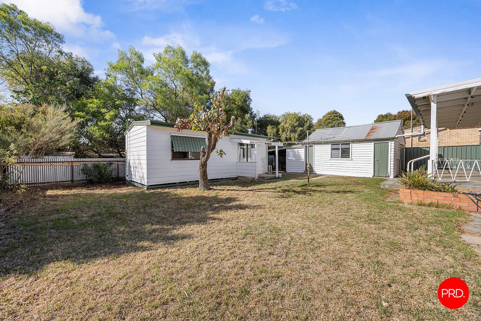 13 Theodore Street FLORA HILL 11