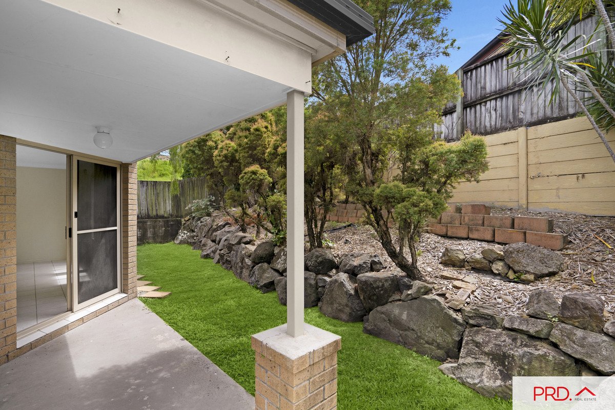 13 Tillys Place BURLEIGH HEADS 2