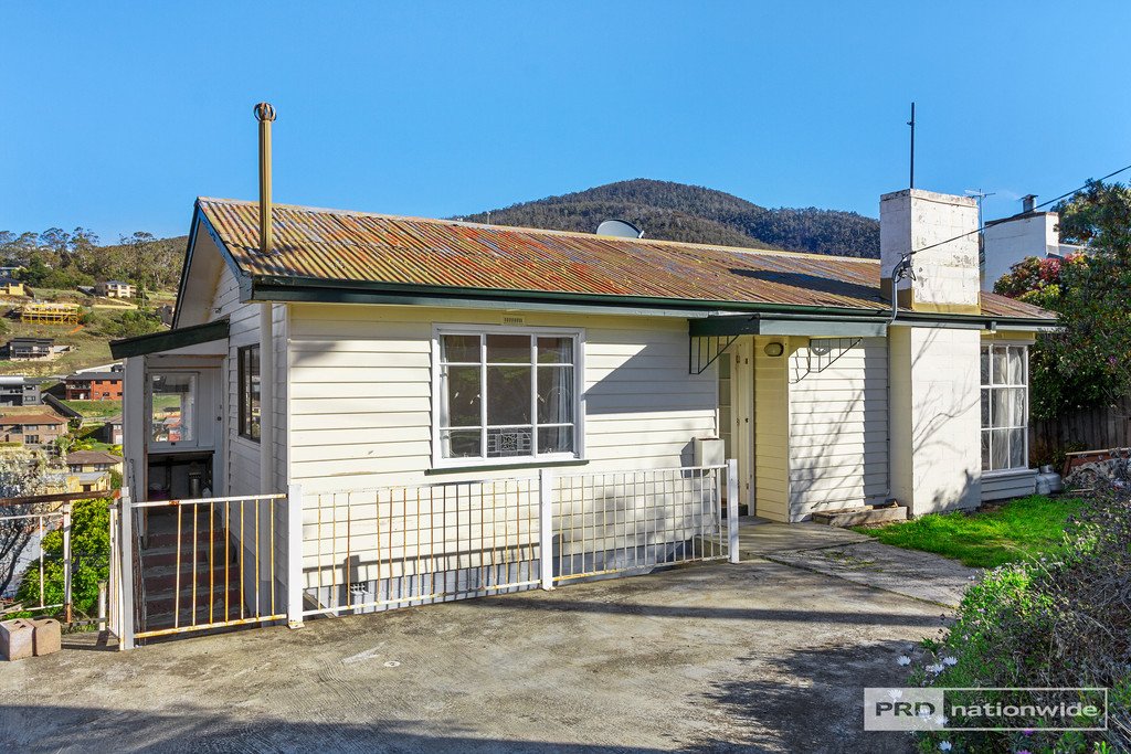 13 Tootonga Street CHIGWELL 20