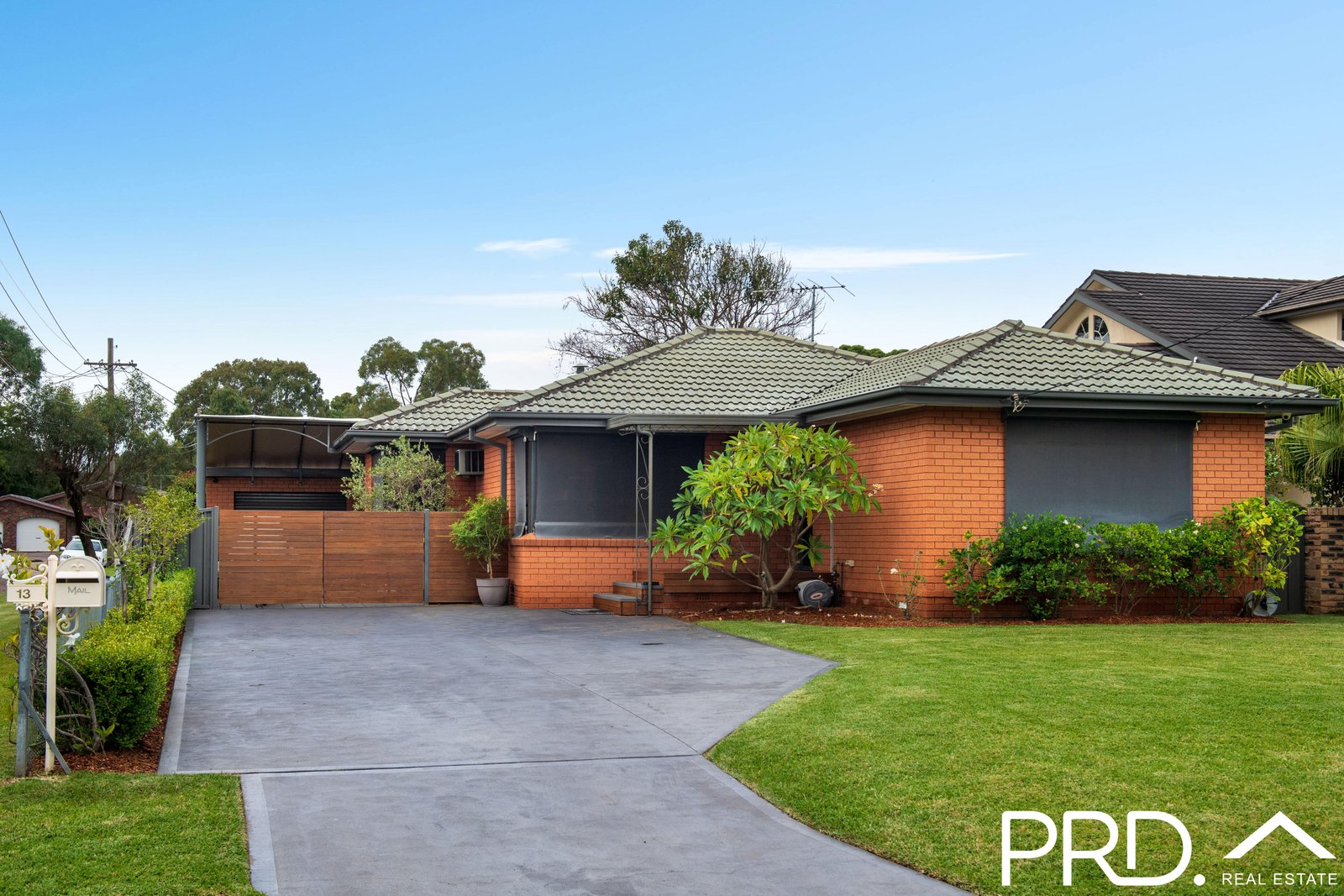 13 Towner Avenue MILPERRA 2