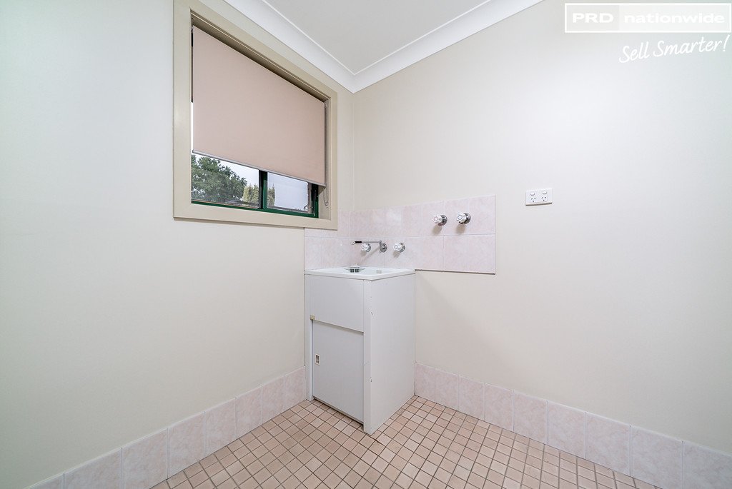 1/3 Travers Street WAGGA WAGGA 7