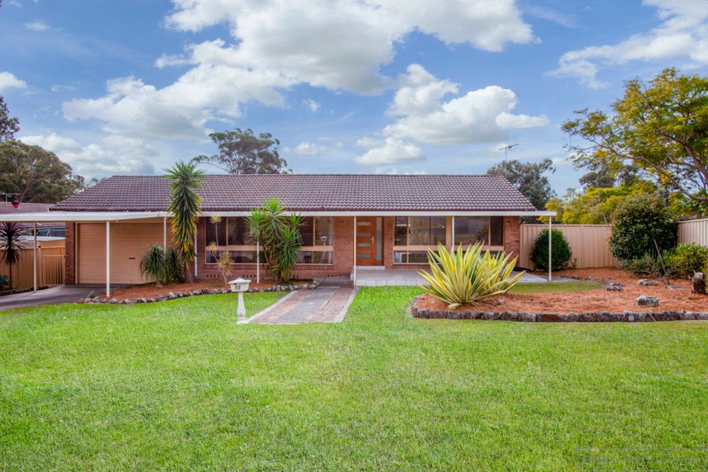 13 Triggs Close THORNTON 1