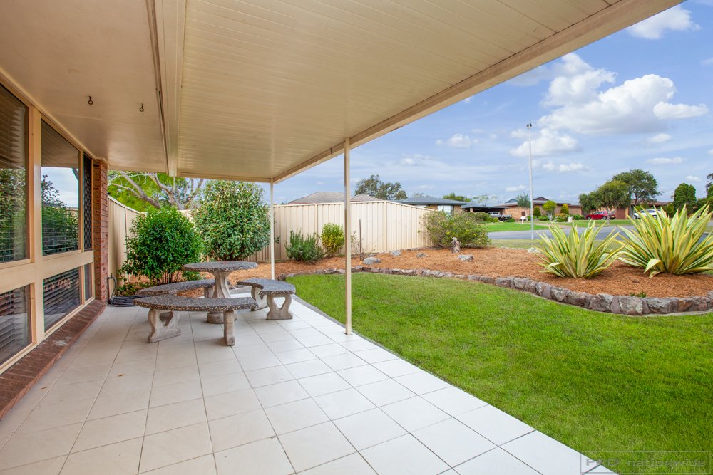 13 Triggs Close THORNTON 2