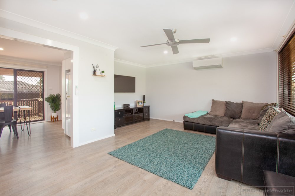 13 Triggs Close THORNTON 4