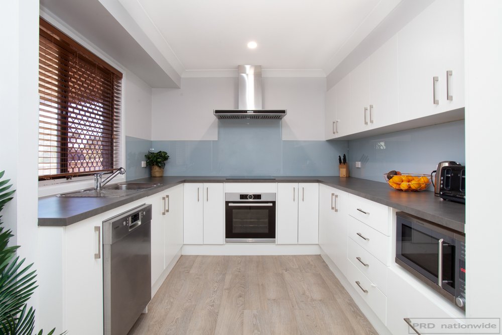 13 Triggs Close THORNTON 6