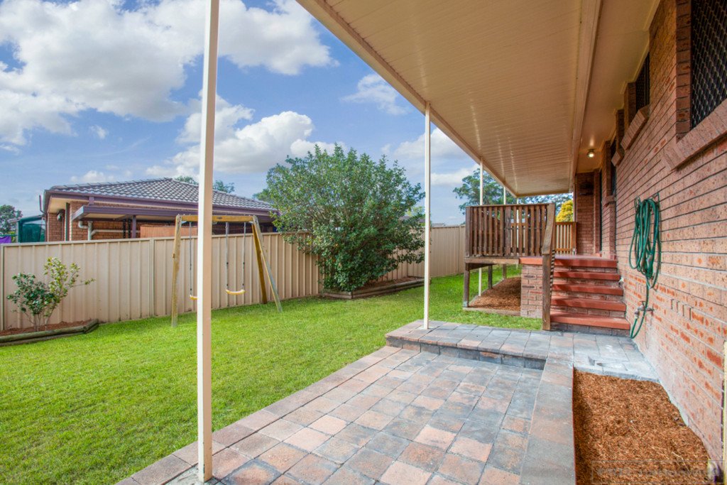 13 Triggs Close THORNTON 14