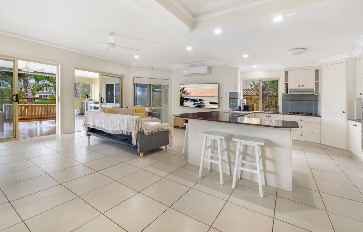 13 Tullamarine Drive Robina 7