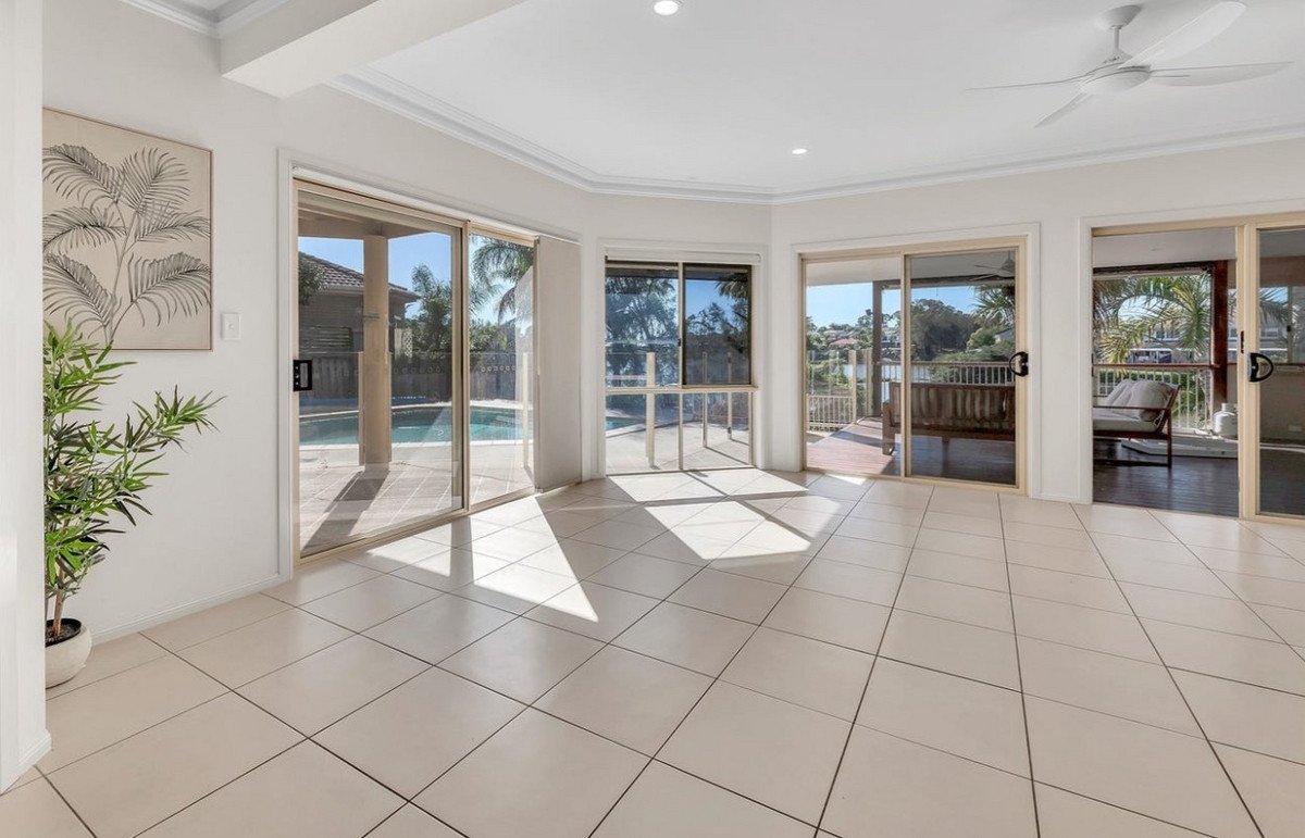 13 Tullamarine Drive Robina 12