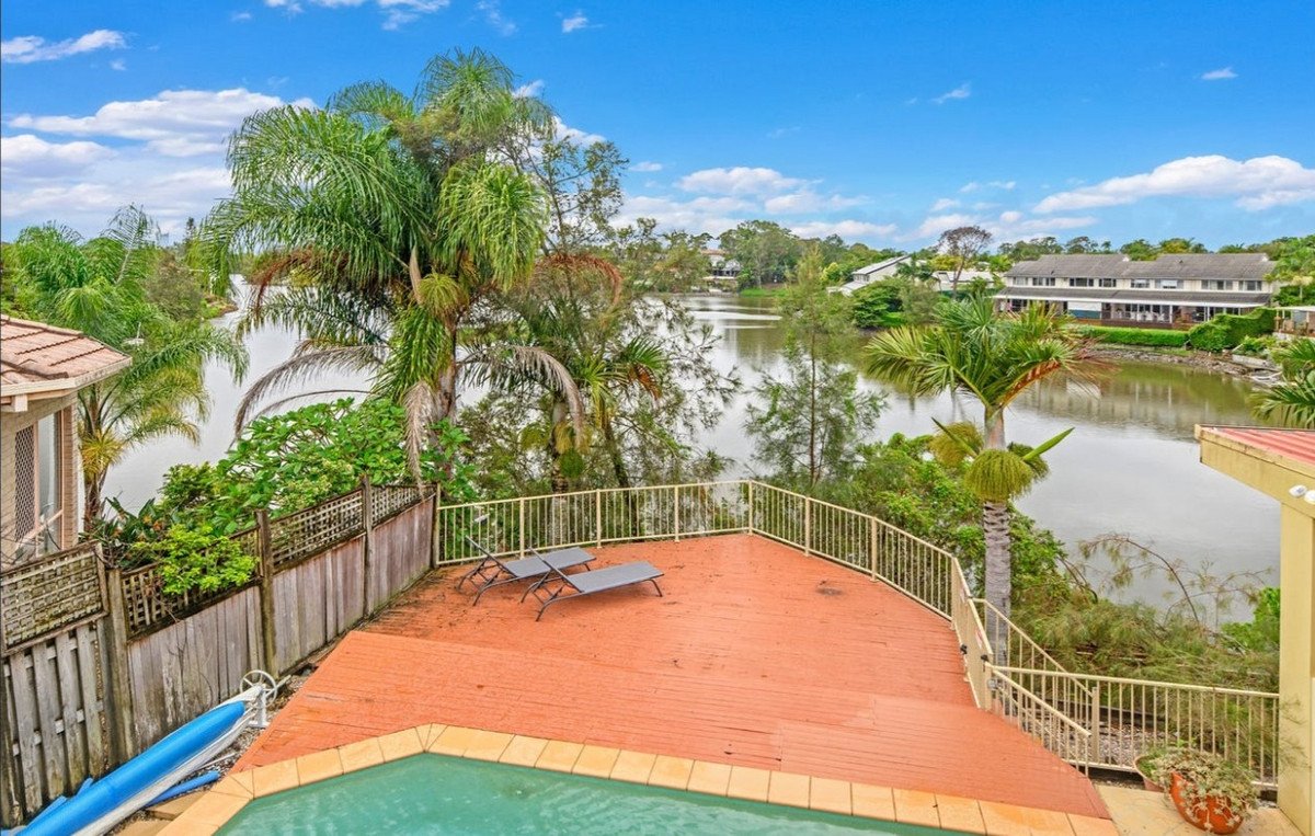 13 Tullamarine Drive Robina 23