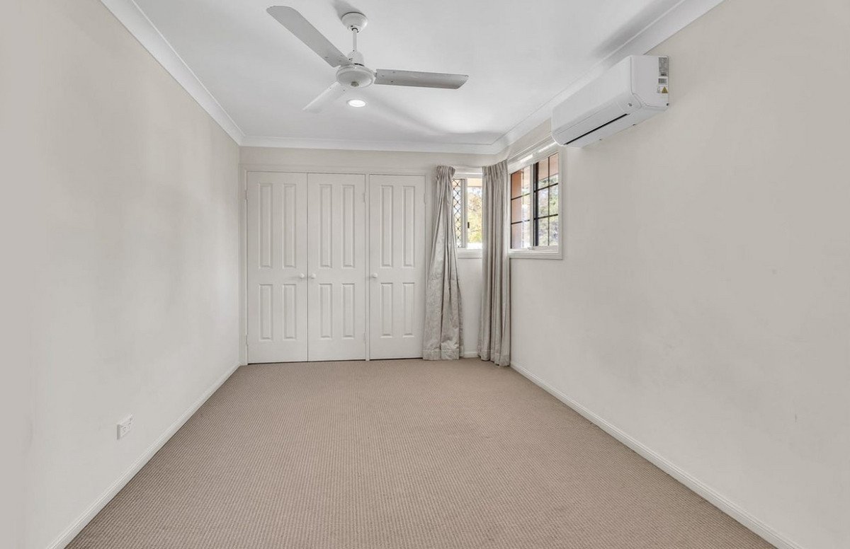 13 Tullamarine Drive Robina 26