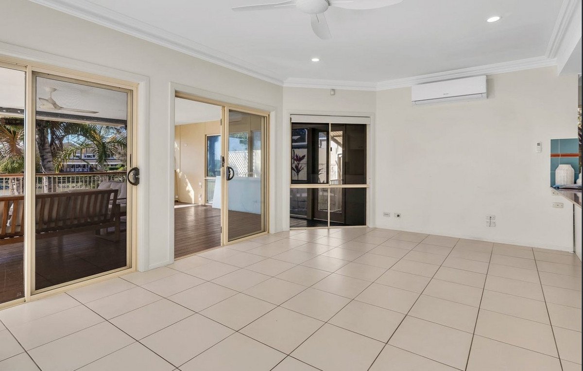 13 Tullamarine Drive Robina 29
