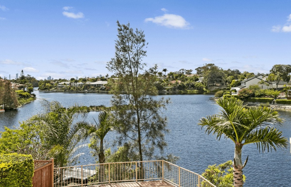 13 Tullamarine Drive Robina 32