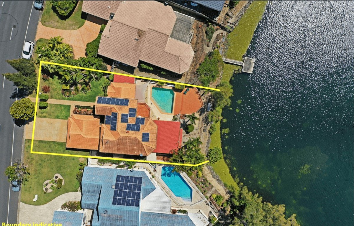13 Tullamarine Drive Robina 34