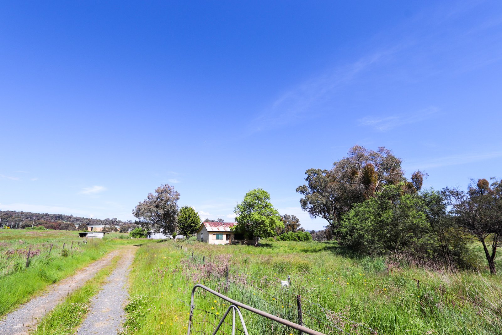13 Tumbarumba Rd  TUMBARUMBA 14